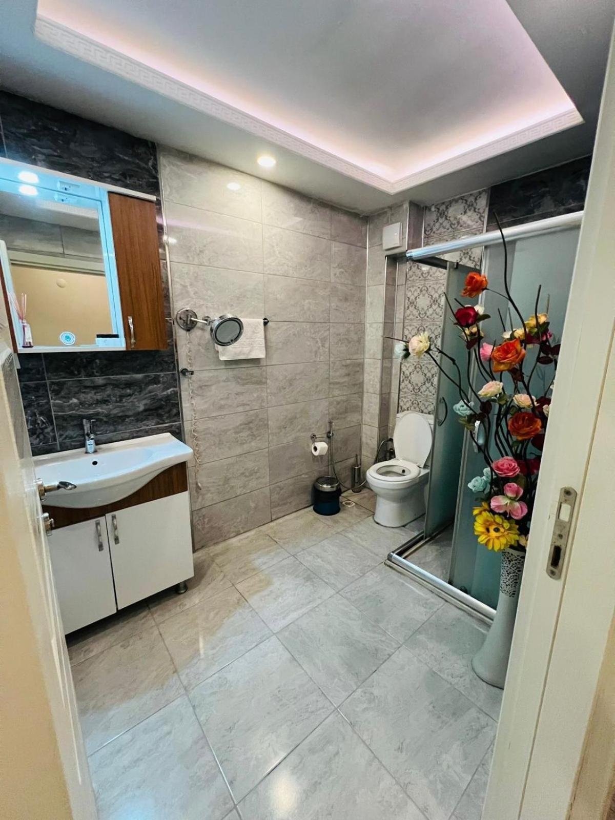 Lale Sultan Sueit Apart Istanbul Exterior photo